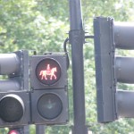 Passage P..Chevaux !